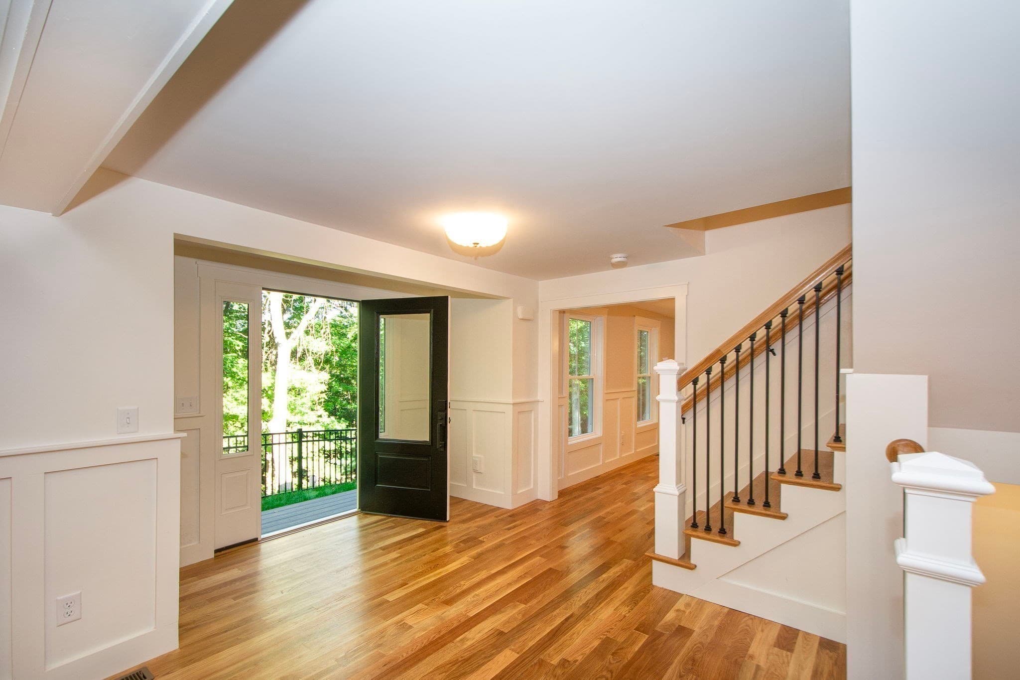 Single Family Residence at 10 Popes Lane, Hingham MA 02043, photo 9 of 42