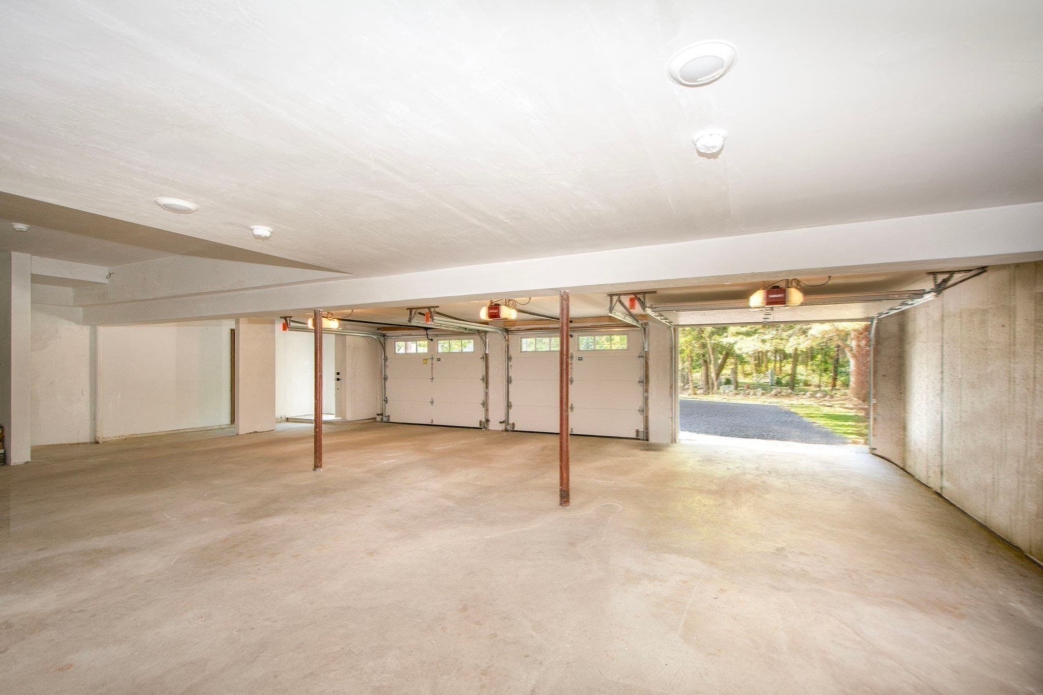 Single Family Residence at 10 Popes Lane, Hingham MA 02043, photo 34 of 42