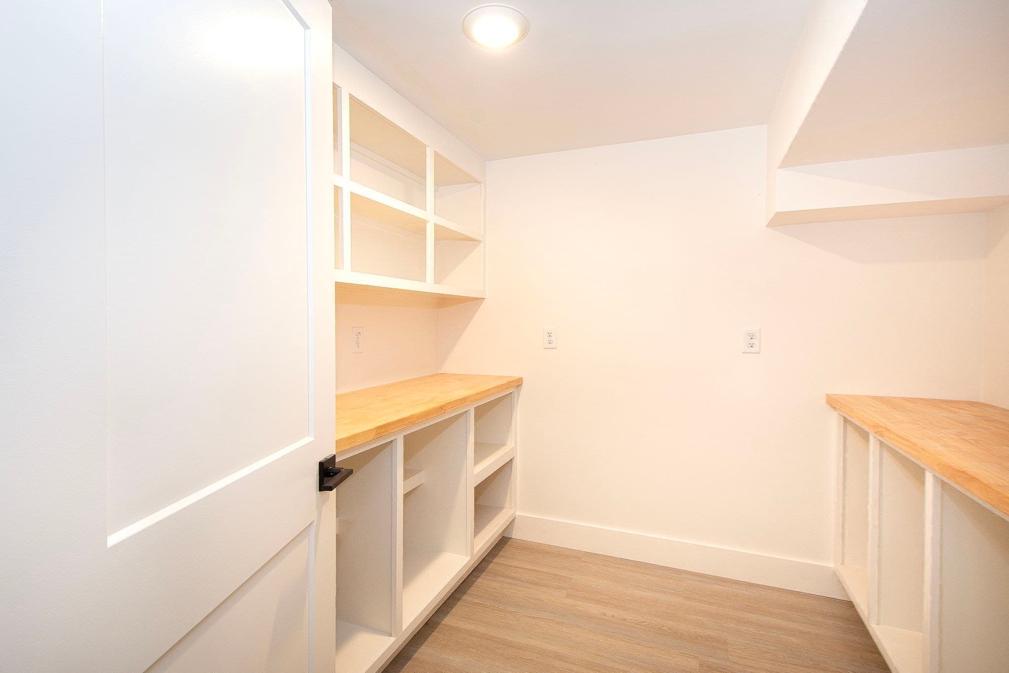 Single Family Residence at 10 Popes Lane, Hingham MA 02043, photo 33 of 42