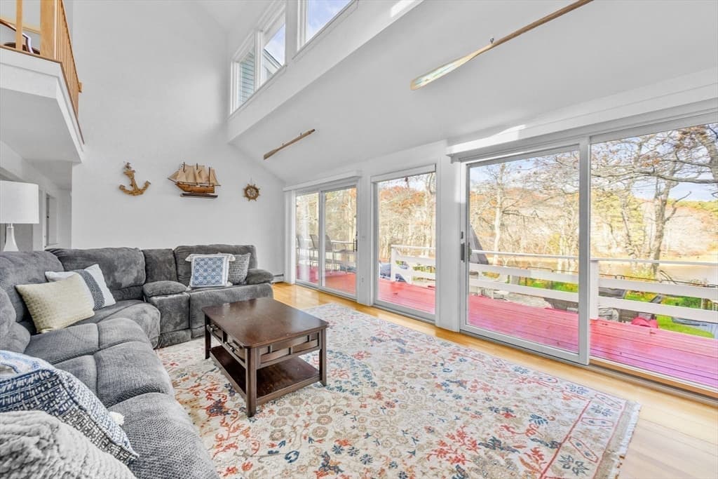 Single Family Residence at 11 Elizabeth, Yarmouth MA 02673, photo 6 of 41