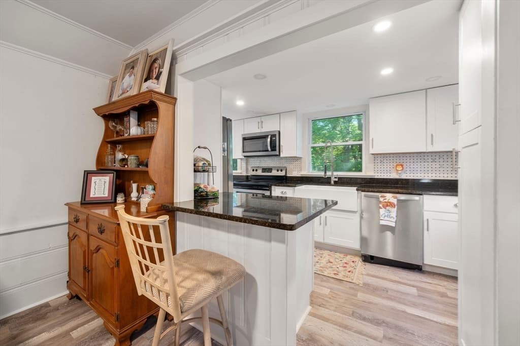 Single Family Residence at 324 Sandwich St, Plymouth MA 02360, photo 23 of 38