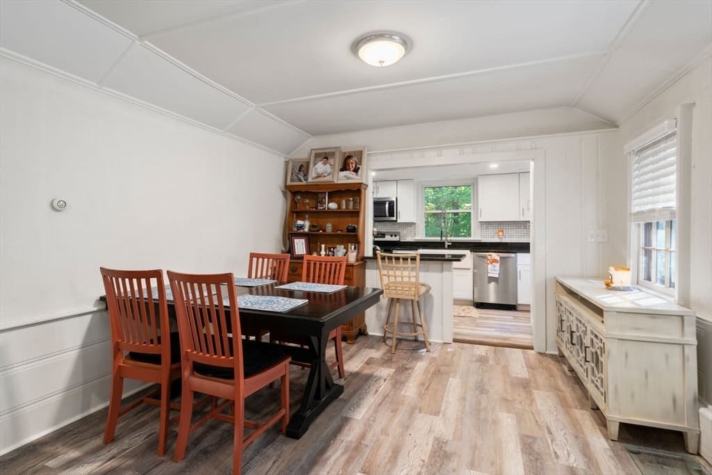 Single Family Residence at 324 Sandwich St, Plymouth MA 02360, photo 14 of 38