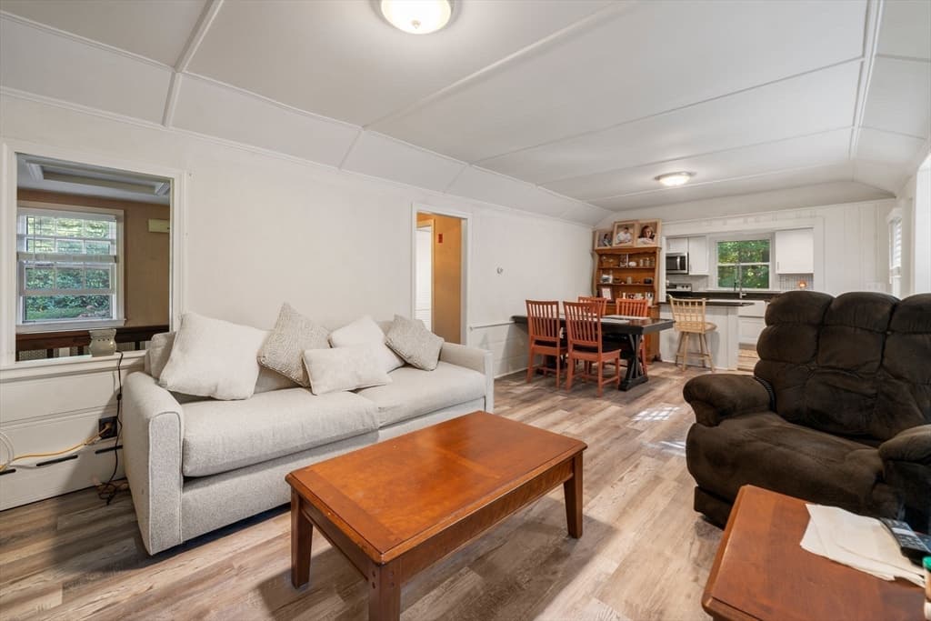 Single Family Residence at 324 Sandwich St, Plymouth MA 02360, photo 11 of 38