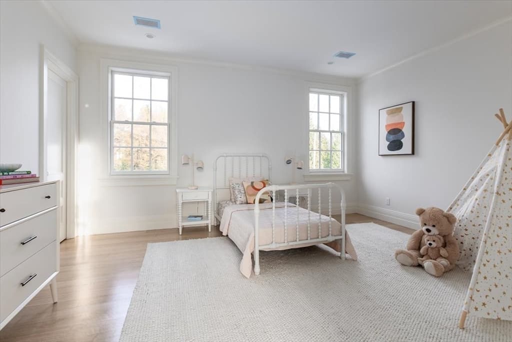 222 Warren Street, Brookline MA 02445 photo 27