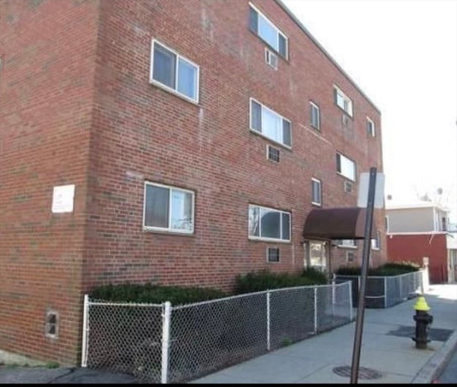 624 Hyde Park Ave # C3, Boston MA 02131 photo 2