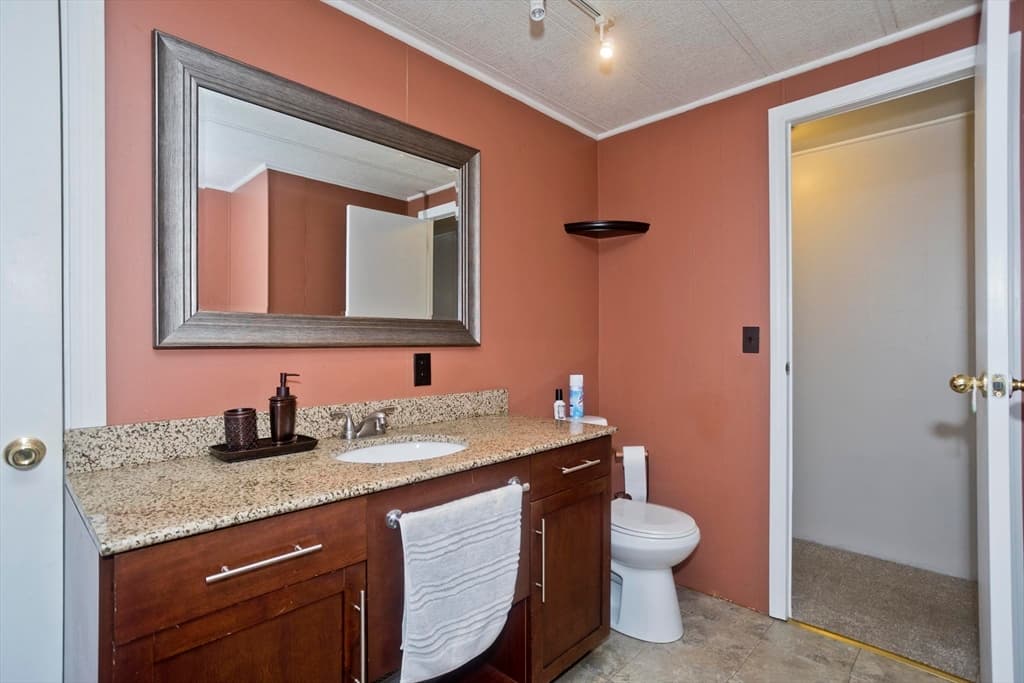 93 Grochmal Avenue # 12, Springfield MA 01151 photo 18