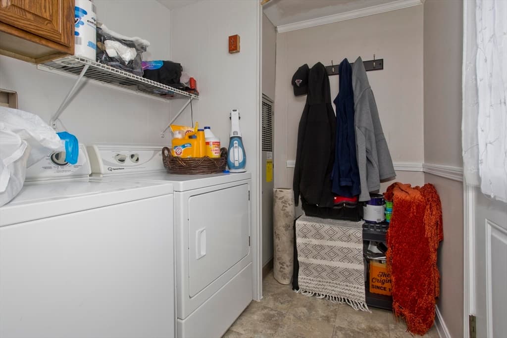 93 Grochmal Avenue # 12, Springfield MA 01151 photo 4