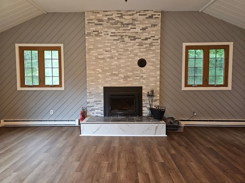 Single Family Residence at 186 Spring St, Hopkinton MA 01748, photo 13 of 36
