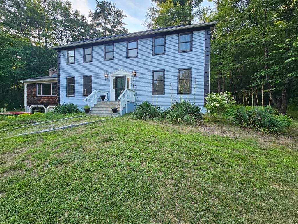 186 Spring St, Hopkinton MA 01748