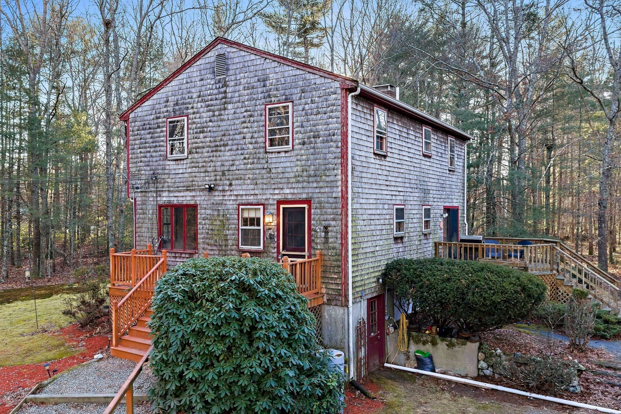 Single Family Residence at 15 Forest St, Plympton MA 02367, photo 4 of 37