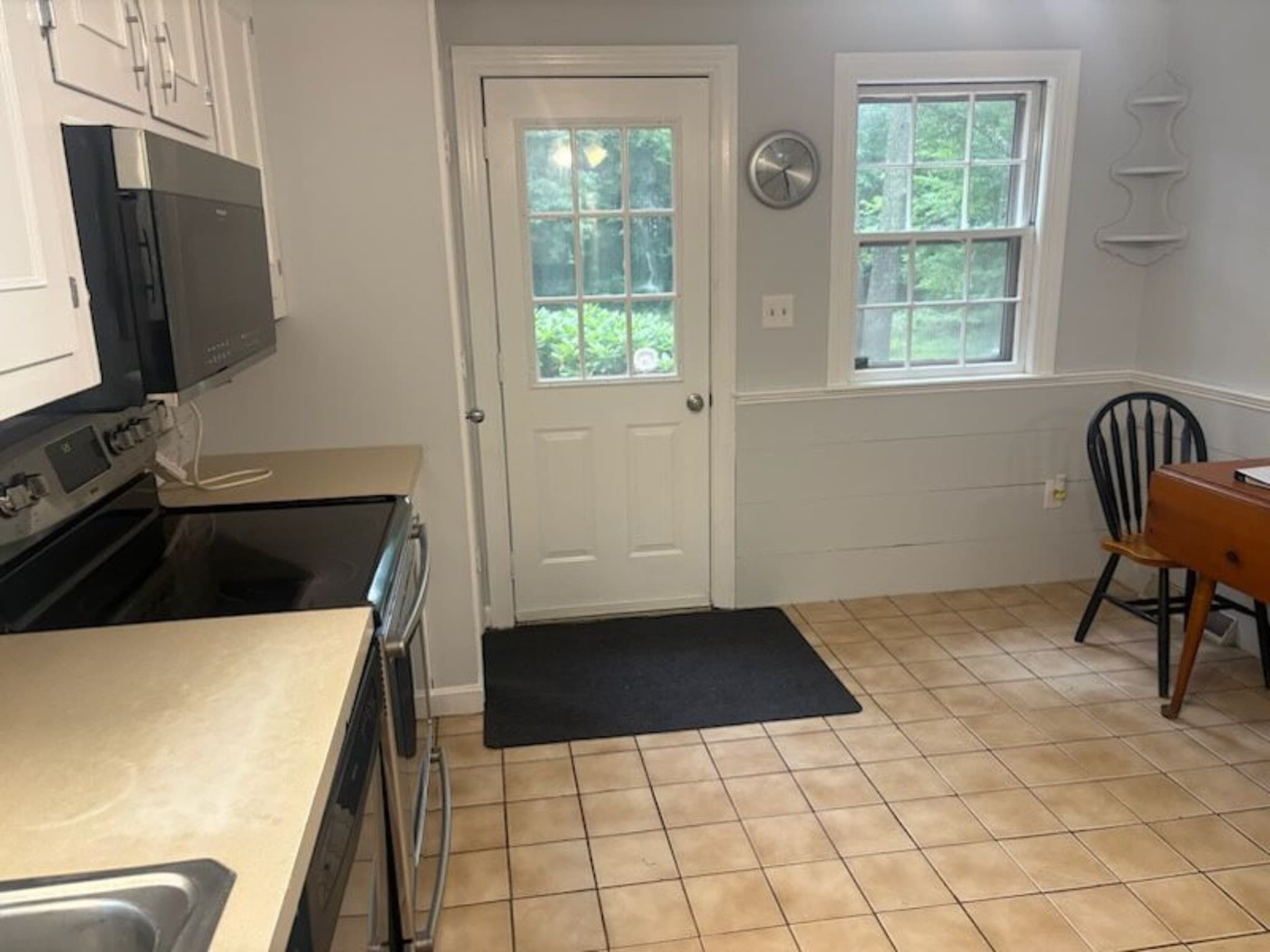 Single Family Residence at 15 Forest St, Plympton MA 02367, photo 8 of 37