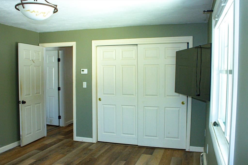 Single Family Residence at 25 Bear Hill Rd, Gardner MA 01440, photo 31 of 39