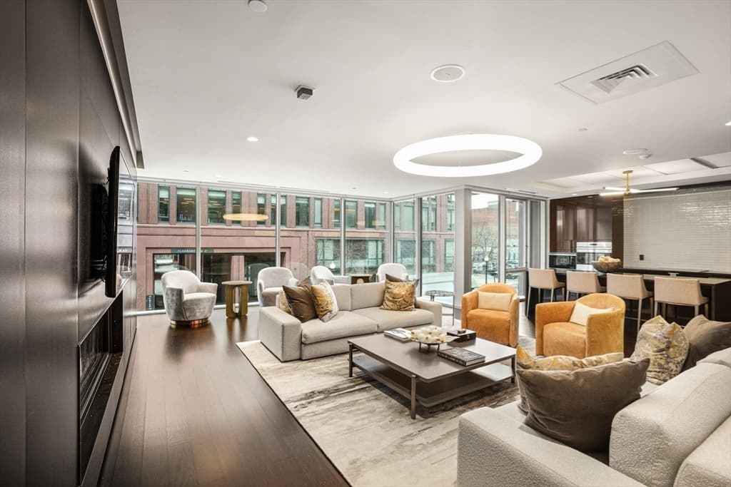 Condominium at 32 Traveler St # 411, Boston MA 02118, photo 17 of 19