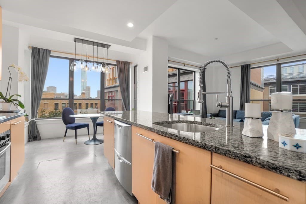 Condominium at 40 Fay St # 501, Boston MA 02118, photo 3 of 10