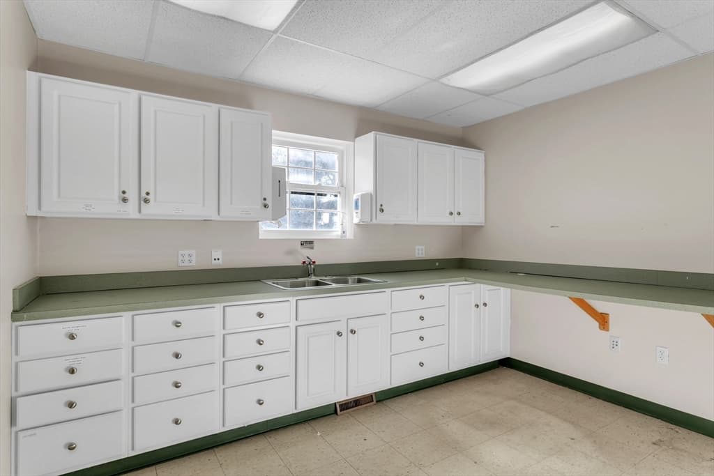 800 College Hwy, Southwick MA 01077 photo 13