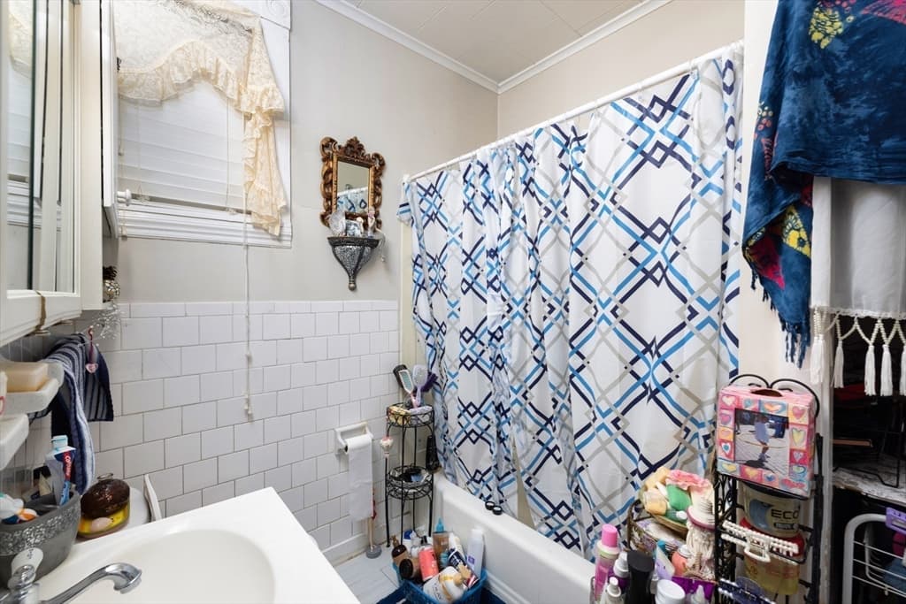 312 Wilder Street, Lowell MA 01851 photo 20