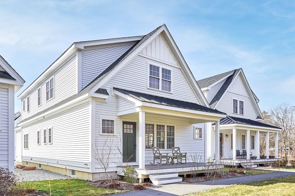 Condominium at 7 Baldwin Ct # 7, Harvard MA 01451, photo 2 of 39
