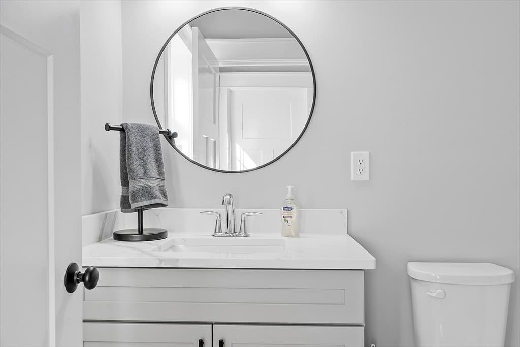 Condominium at 7 Baldwin Ct # 7, Harvard MA 01451, photo 20 of 39
