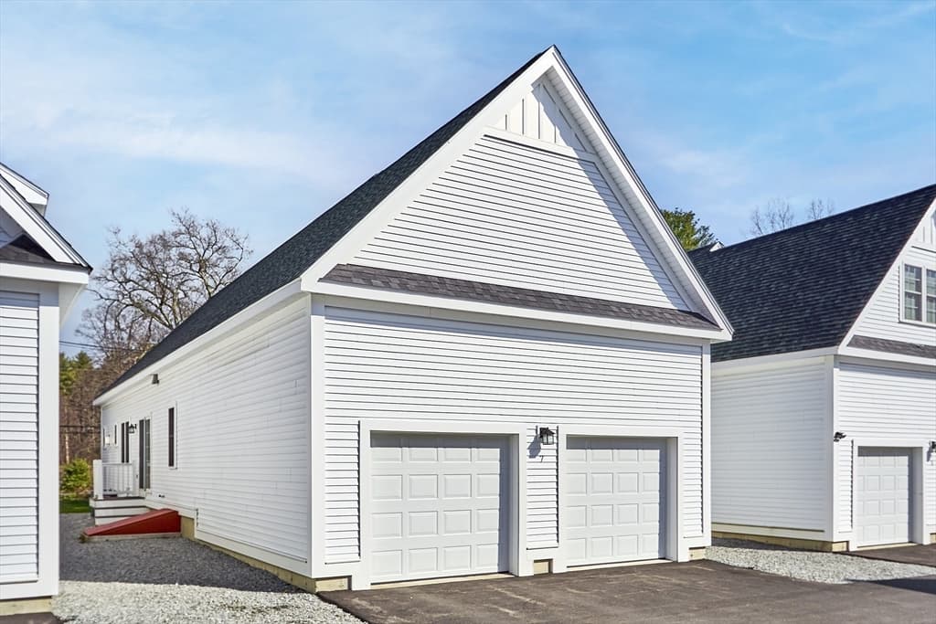 Condominium at 7 Baldwin Ct # 7, Harvard MA 01451, photo 34 of 39