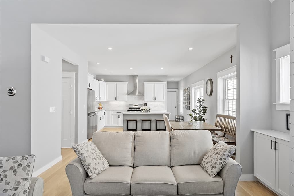 Condominium at 7 Baldwin Ct # 7, Harvard MA 01451, photo 11 of 39