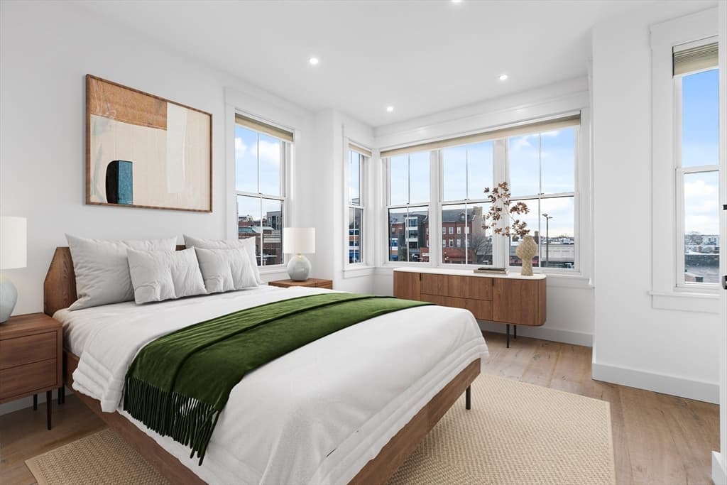 Condominium at 360 Athens St # 360, Boston MA 02127, Boston, photo 13 of 27