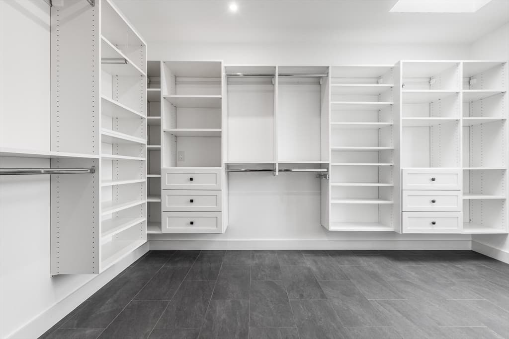 Condominium at 360 Athens St # 360, Boston MA 02127, Boston, photo 20 of 27