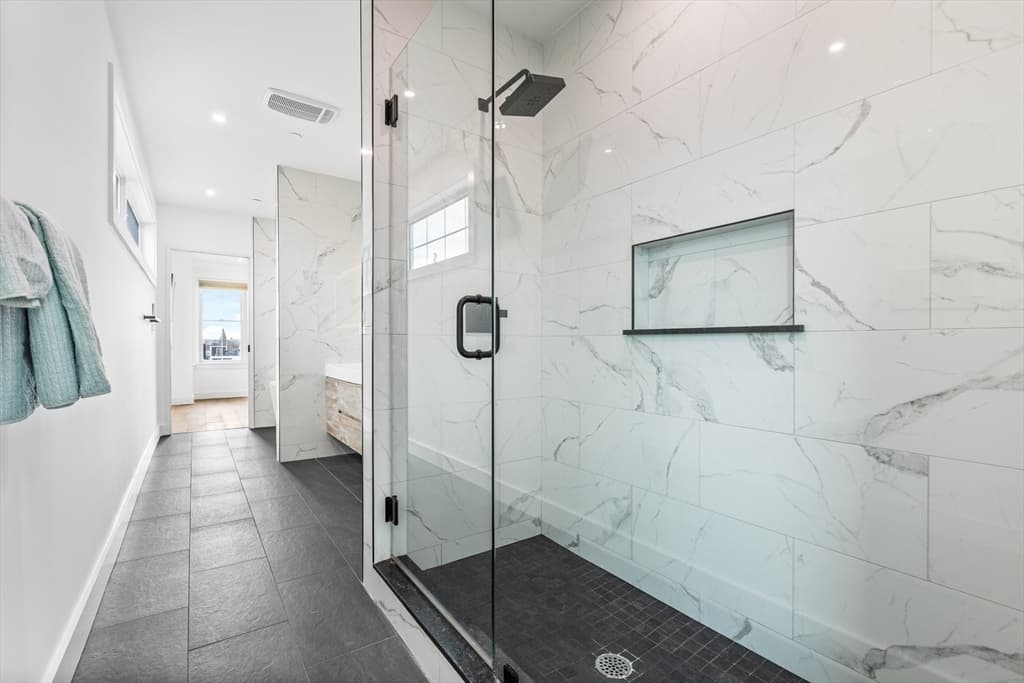 Condominium at 360 Athens St # 360, Boston MA 02127, Boston, photo 19 of 27
