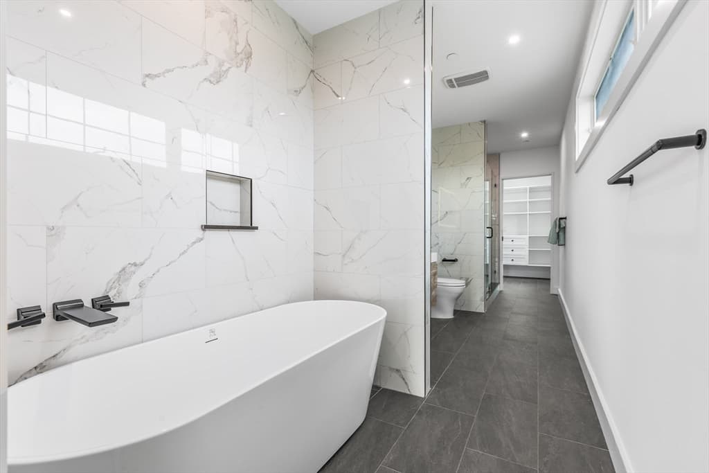Single Family Residence at 360 Athens St # 360, Boston MA 02127, Boston, photo 18 of 27