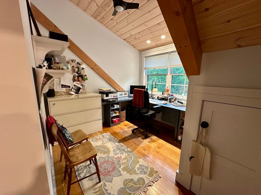 Single Family Residence at 96 Hammett Ln, Chilmark MA 02535, photo 27 of 42