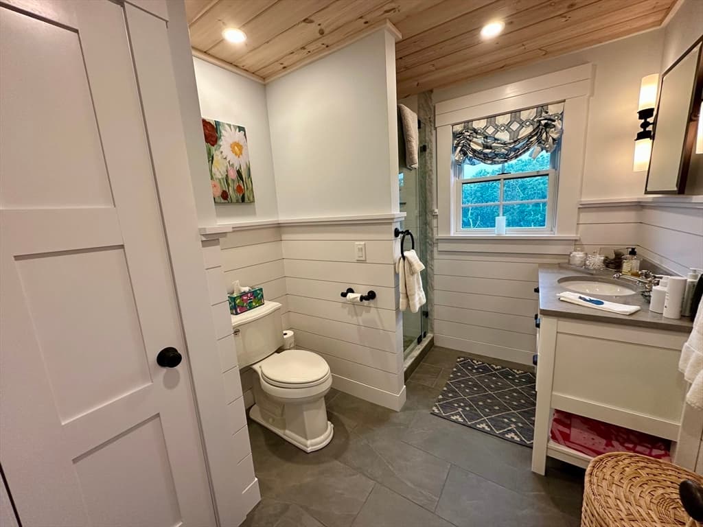 Single Family Residence at 96 Hammett Ln, Chilmark MA 02535, photo 29 of 42