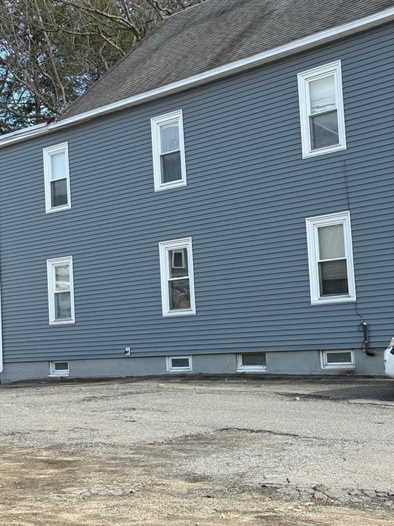 27 Mission St, Gardner MA 01440 photo 6