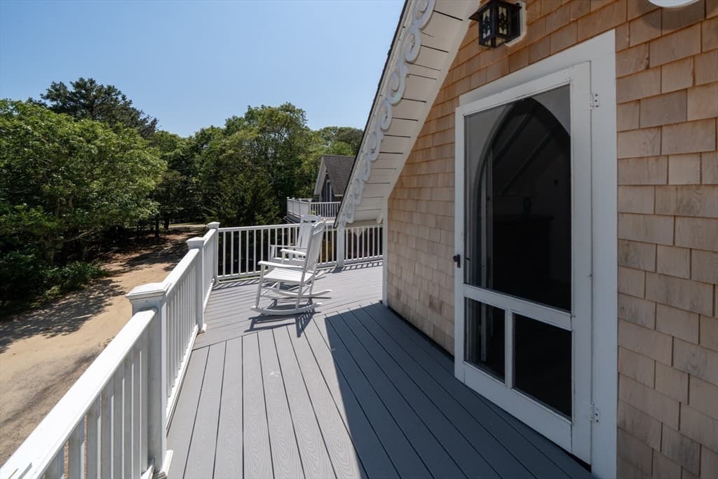 Single Family Residence at 9 Brunswick, Oak Bluffs MA 02557, photo 27 of 36