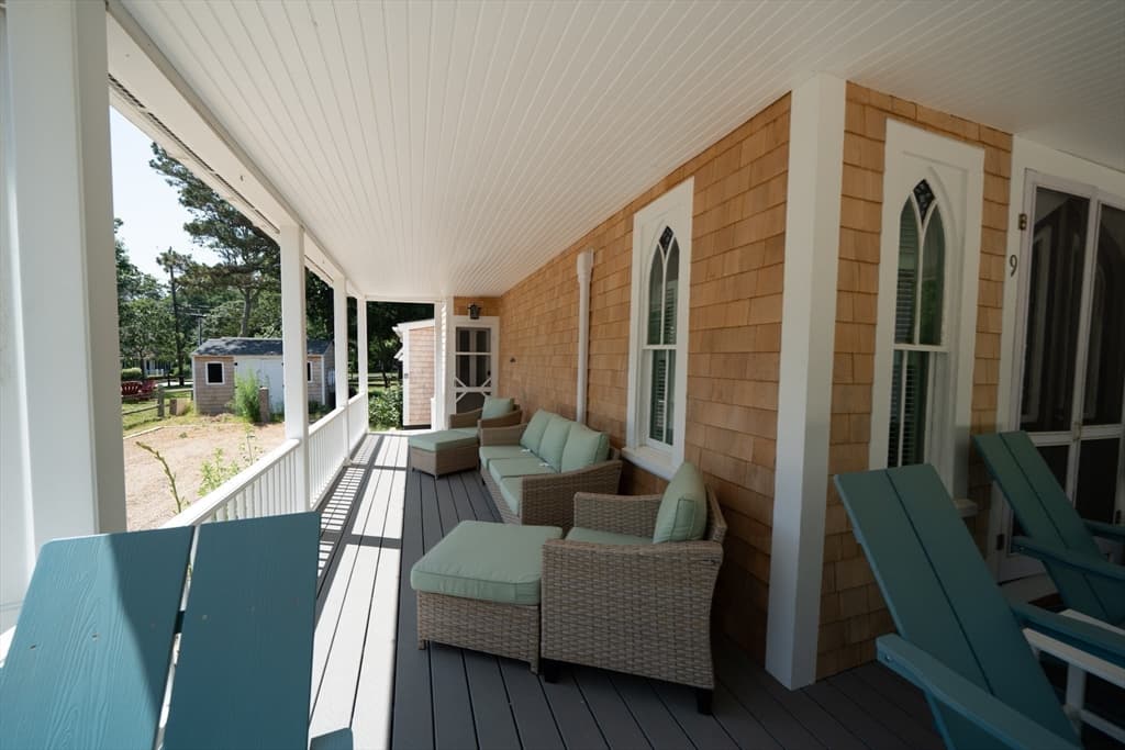 Single Family Residence at 9 Brunswick, Oak Bluffs MA 02557, photo 20 of 36