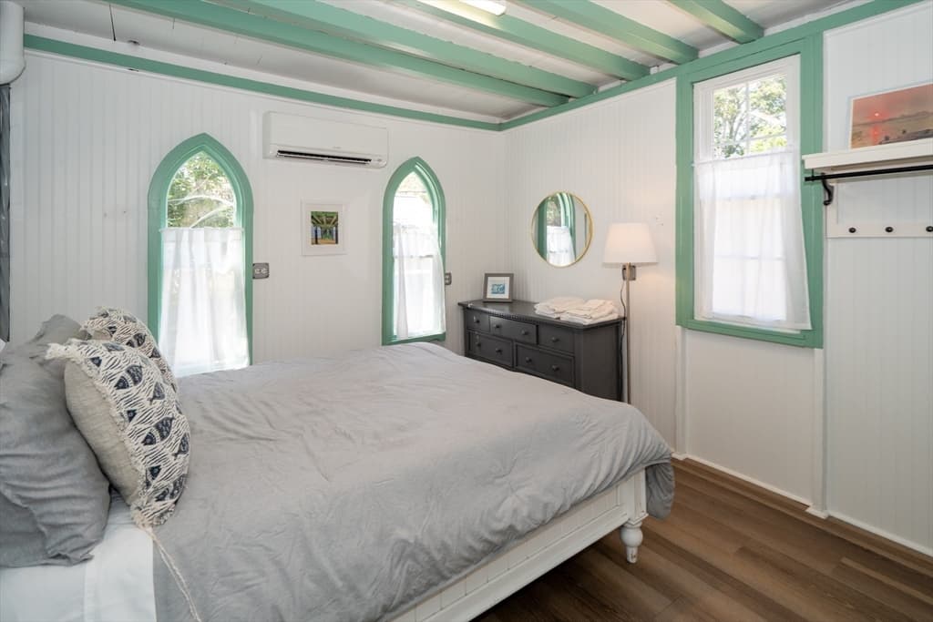 Single Family Residence at 9 Brunswick, Oak Bluffs MA 02557, photo 15 of 36