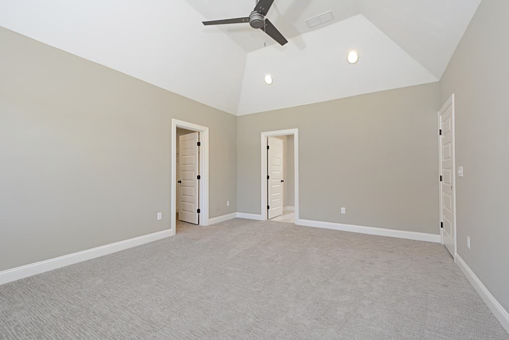 Single Family Residence at 37 Bayliss Way, Uxbridge MA 01569, photo 22 of 40