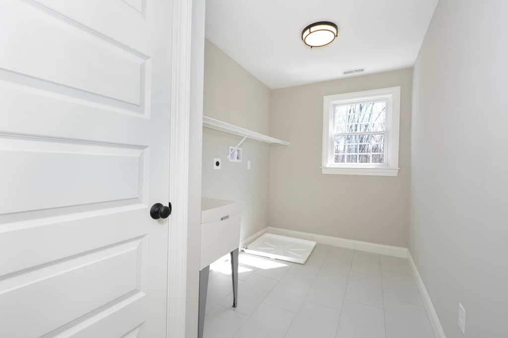 Single Family Residence at 37 Bayliss Way, Uxbridge MA 01569, photo 32 of 40