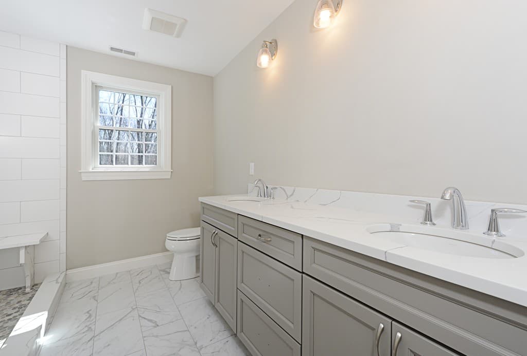 Single Family Residence at 37 Bayliss Way, Uxbridge MA 01569, photo 24 of 40