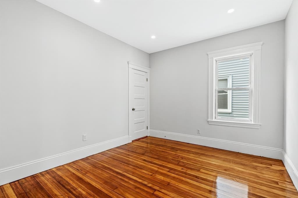 3 Family - 3 Units Up/Down at 79 Pleasant Street, Boston MA 02125, photo 16 of 34