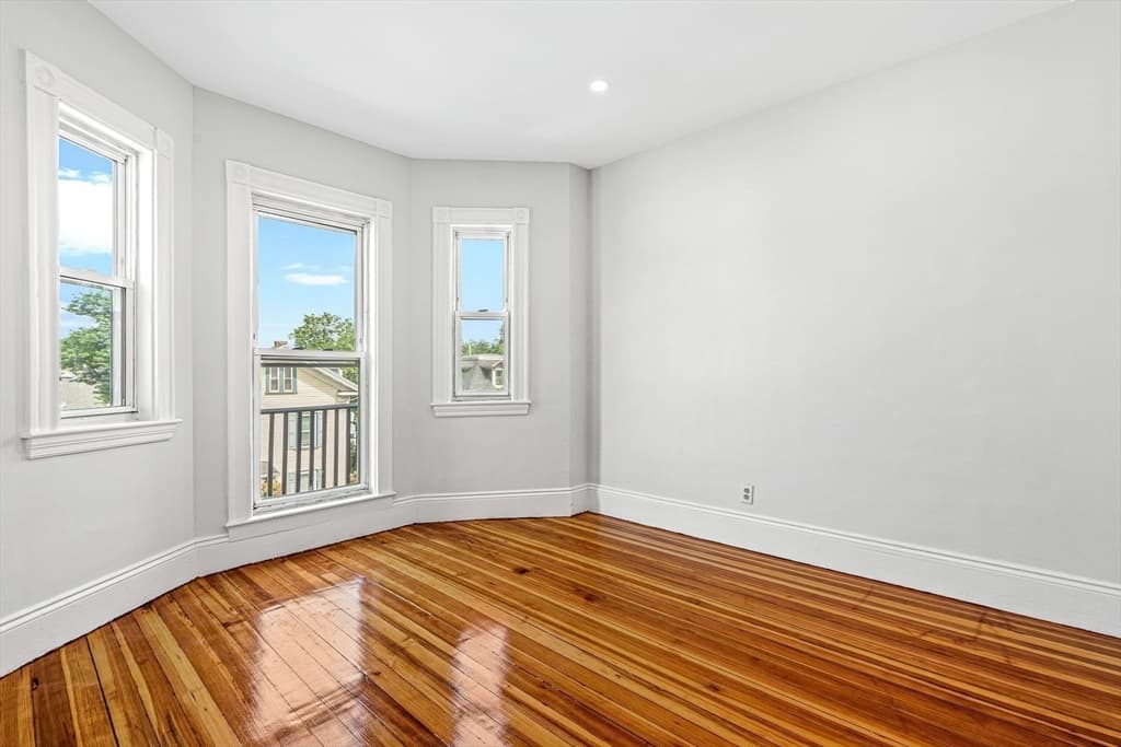 3 Family - 3 Units Up/Down at 79 Pleasant Street, Boston MA 02125, photo 12 of 34