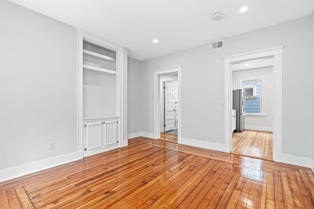 3 Family - 3 Units Up/Down at 79 Pleasant Street, Boston MA 02125, photo 26 of 34