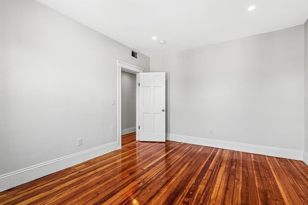 3 Family - 3 Units Up/Down at 79 Pleasant Street, Boston MA 02125, photo 15 of 34