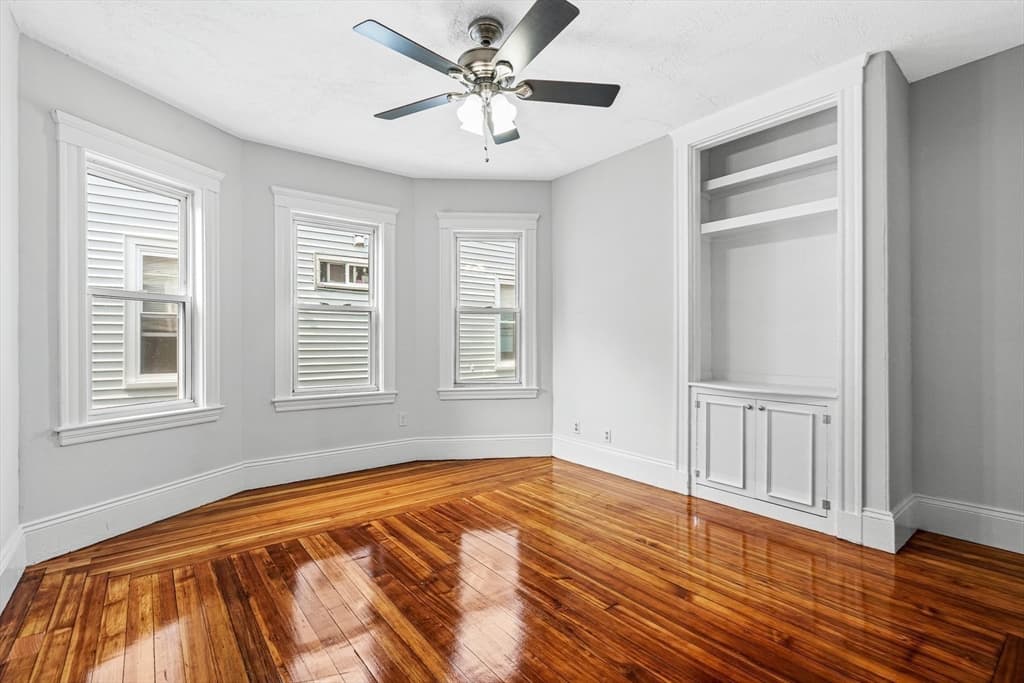 3 Family - 3 Units Up/Down at 79 Pleasant Street, Boston MA 02125, photo 19 of 34