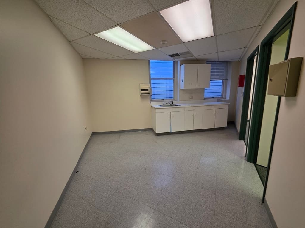 59-63 Meridian St, Boston MA 02128 photo 12