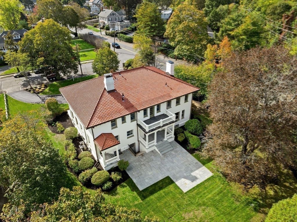 2 Ocean Avenue, Swampscott MA 01907 photo 42