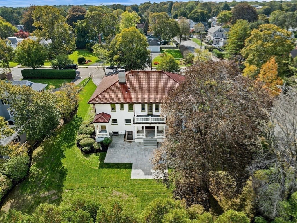 2 Ocean Avenue, Swampscott MA 01907 photo 5