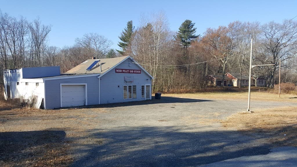 128 Worcester Providence Tpke, Millbury MA 01527