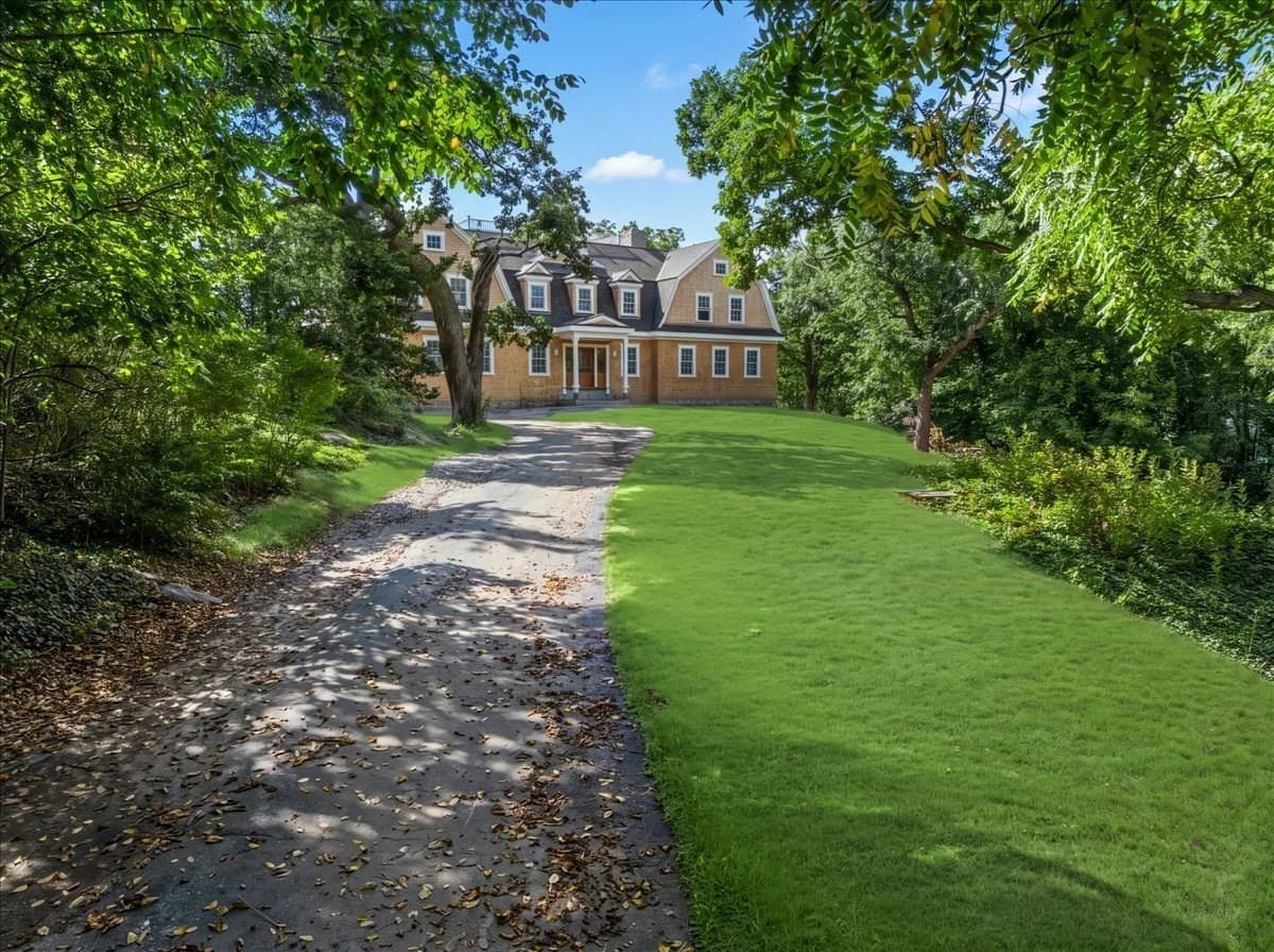 Single Family Residence at 112 Martins Ln, Hingham MA 02043, Hingham, photo 12 of 13