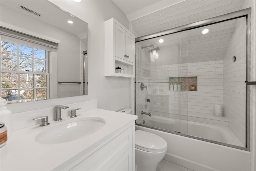 Single Family Residence at 151 Oakland Street, Wellesley MA 02481, photo 22 of 42