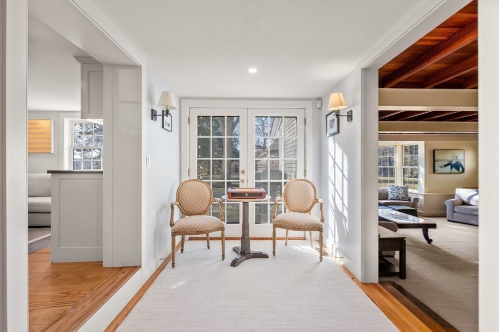 Single Family Residence at 151 Oakland Street, Wellesley MA 02481, photo 14 of 42