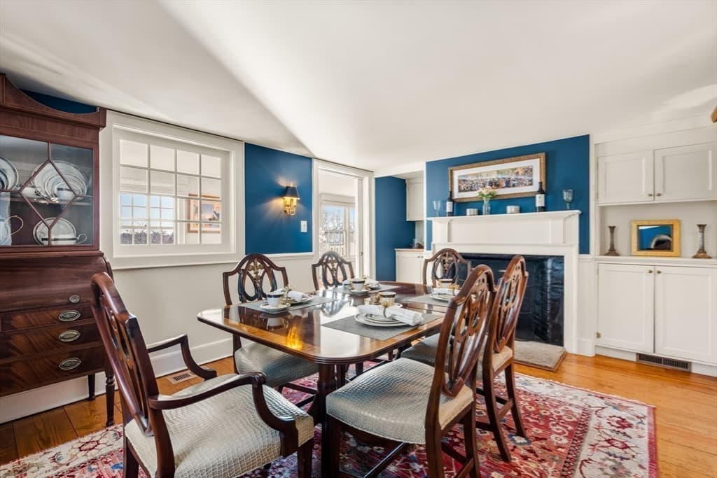 Single Family Residence at 151 Oakland Street, Wellesley MA 02481, photo 15 of 42
